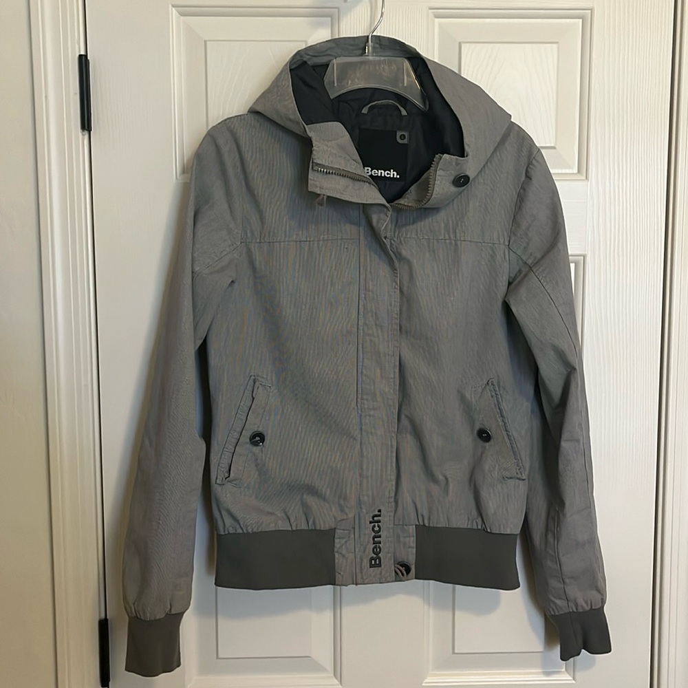 Bench Front-zip Jacket with Hood